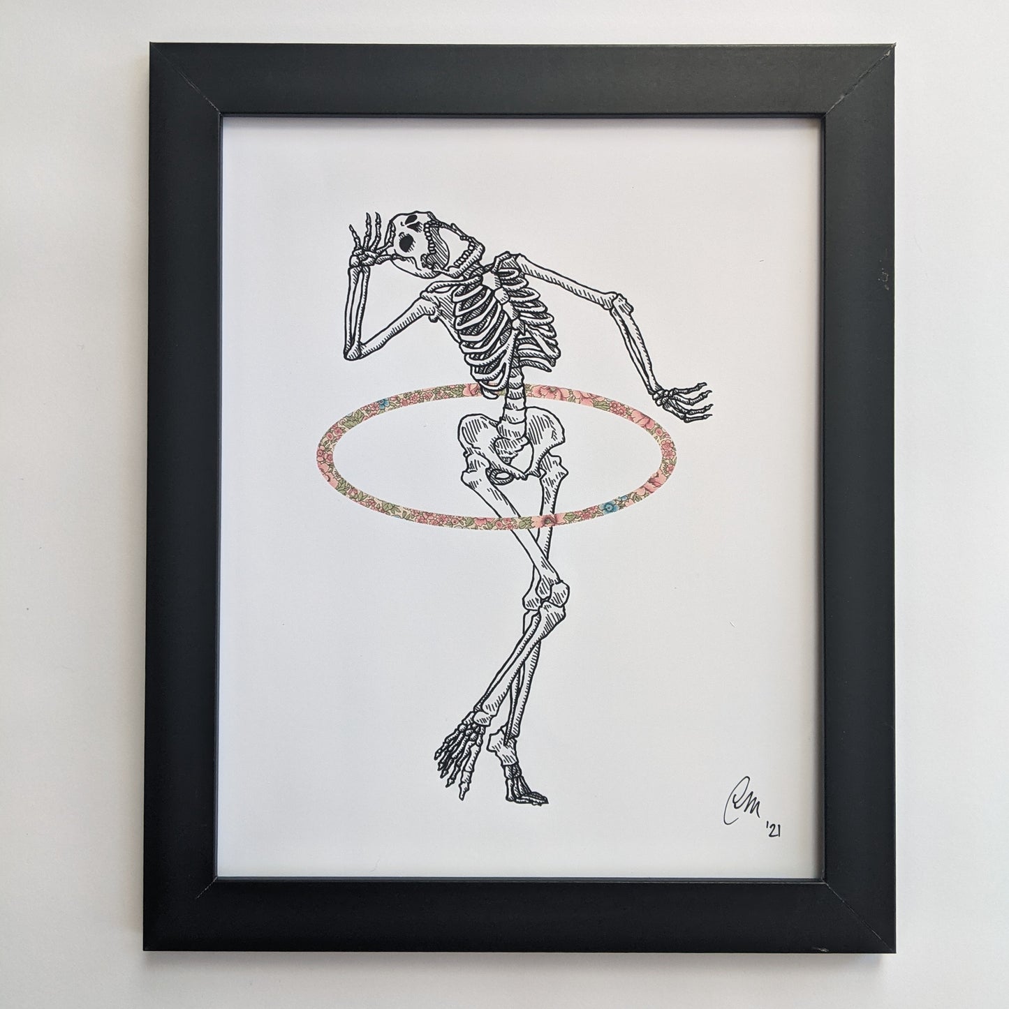 Hooping Skeleton Print